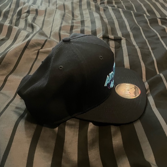 Jordan Hat - Picture 3 of 4